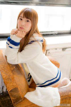 校花公交被强爽翻